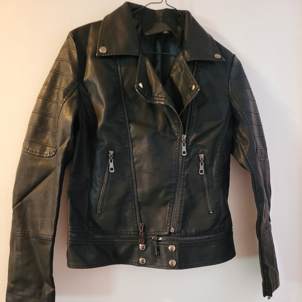 Ladies biker fashion jacket
